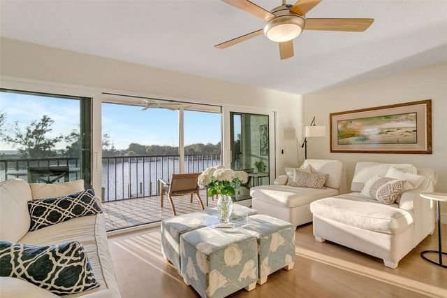 9000 MIDNIGHT PASS ROAD 5, Sarasota, FL 34242