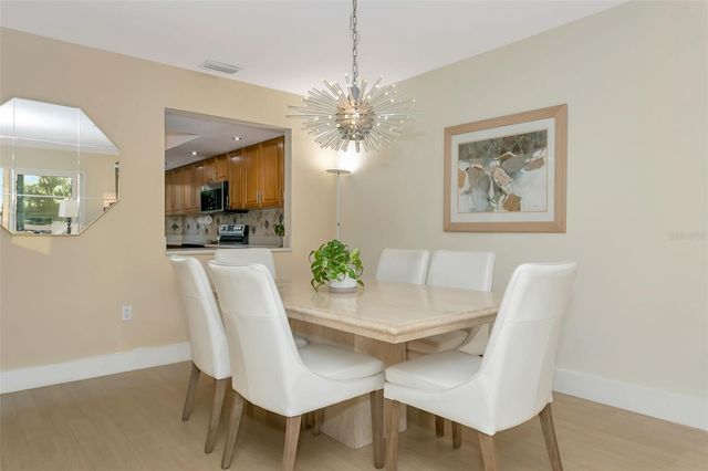 9000 MIDNIGHT PASS ROAD 5, Sarasota, FL 34242