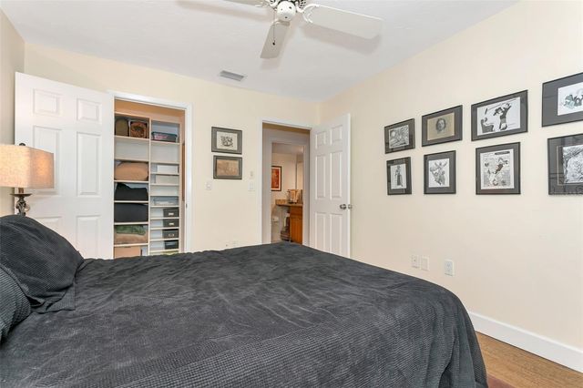 9000 MIDNIGHT PASS ROAD 5, Sarasota, FL 34242