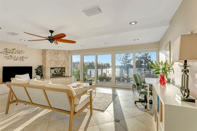 9000 MIDNIGHT PASS ROAD 5, Sarasota, FL 34242