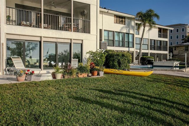 9000 MIDNIGHT PASS ROAD 5, Sarasota, FL 34242