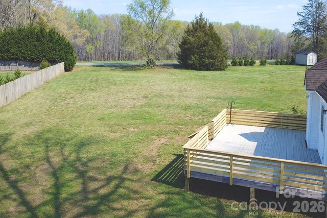1045 Saxton Circle, Salisbury, NC 28147
