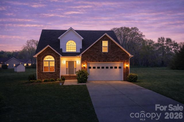 1045 Saxton Circle, Salisbury, NC 28147