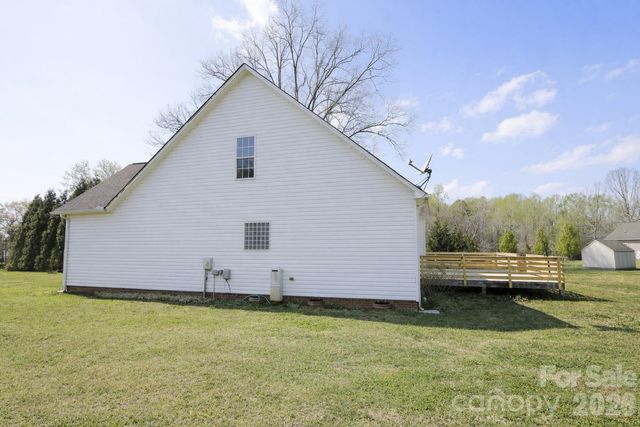 1045 Saxton Circle, Salisbury, NC 28147