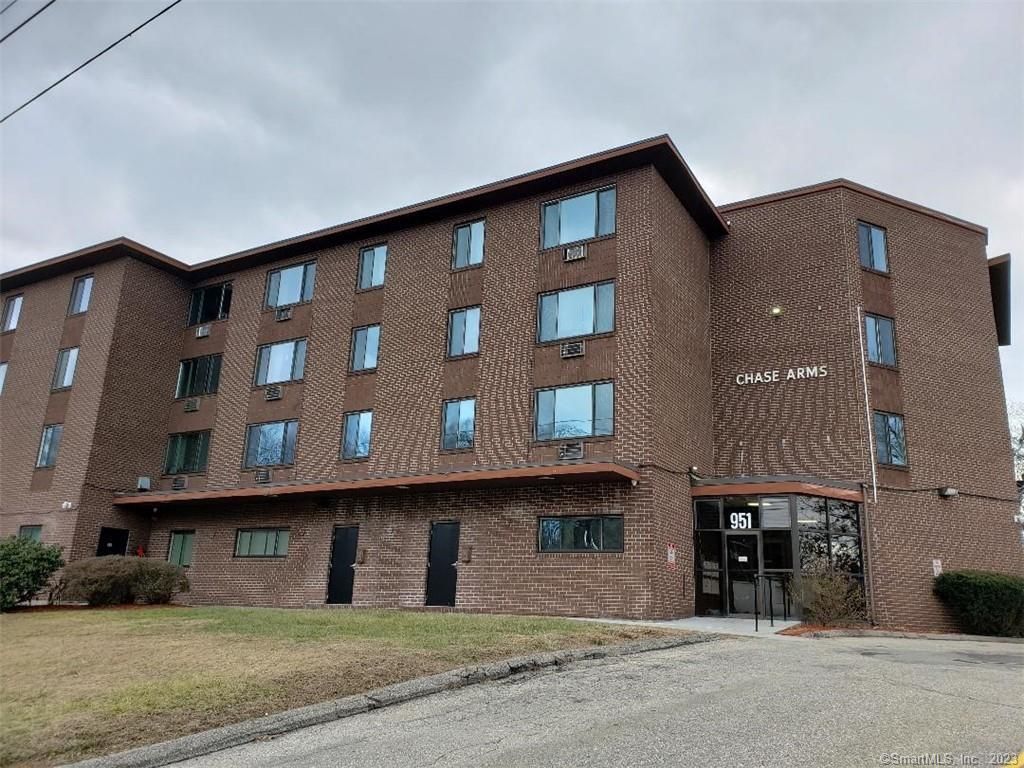 951 Chase Parkway A2, Waterbury, CT 06708