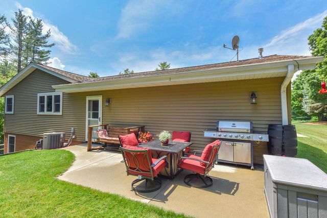 N3222 Jefferson ROAD, Rubicon, WI 53078