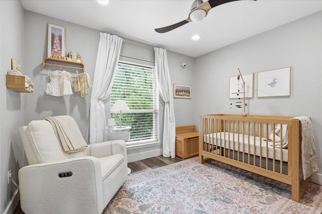 411 Lake Vista E, Highland Village, TX 75077