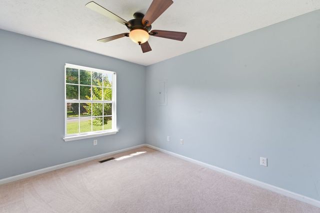 1028 Mikey Ct, Culleoka, TN 38451