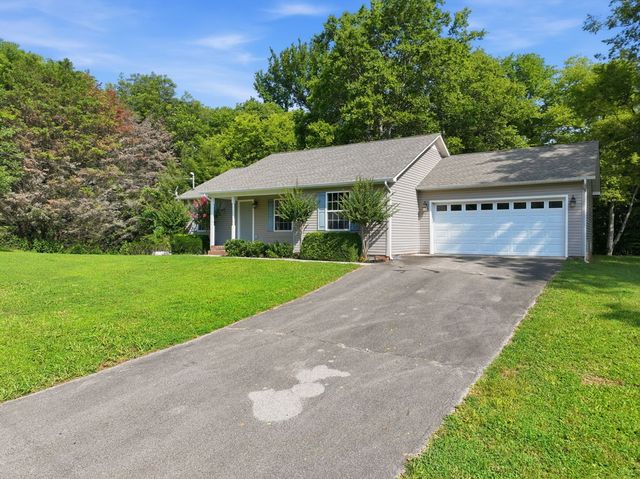 1028 Mikey Ct, Culleoka, TN 38451