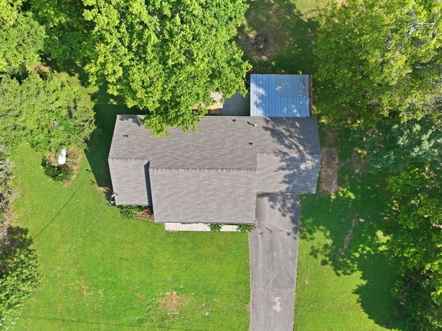 1028 Mikey Ct, Culleoka, TN 38451