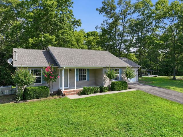 1028 Mikey Ct, Culleoka, TN 38451