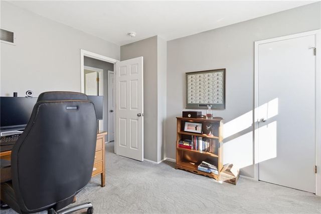 6204 E 140TH Terrace, Grandview, MO 64030