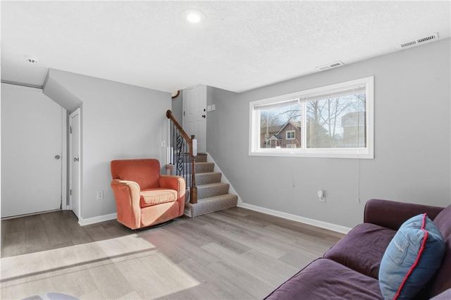 6204 E 140TH Terrace, Grandview, MO 64030