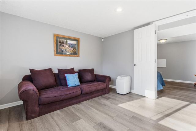 6204 E 140TH Terrace, Grandview, MO 64030