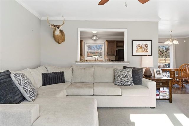 6204 E 140TH Terrace, Grandview, MO 64030