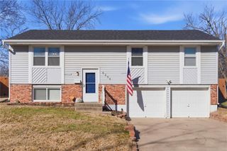 6204 E 140TH Terrace, Grandview, MO 64030