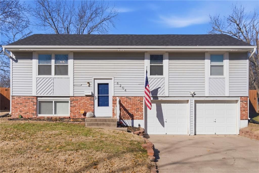 6204 E 140TH Terrace, Grandview, MO 64030
