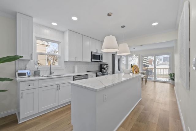 111 Rosslyn Avenue, Columbus, OH 43214