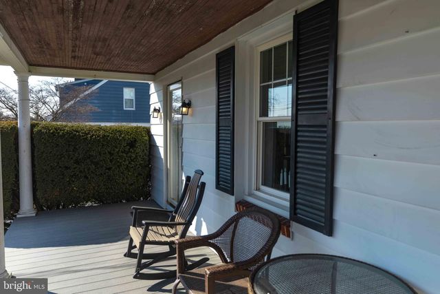 31 HERSHEY AVE, Paradise, PA 17562