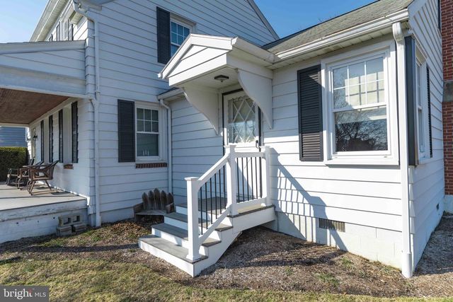 31 HERSHEY AVE, Paradise, PA 17562