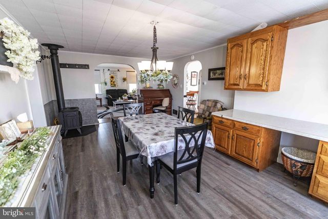 31 HERSHEY AVE, Paradise, PA 17562