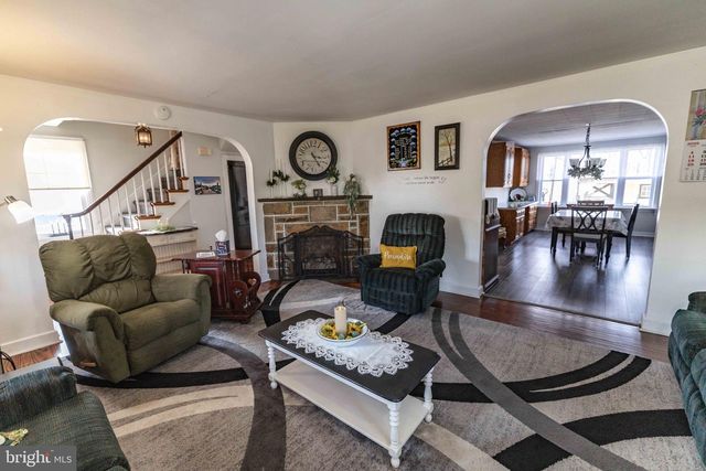 31 HERSHEY AVE, Paradise, PA 17562