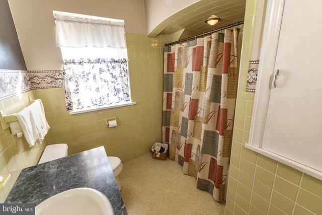 31 HERSHEY AVE, Paradise, PA 17562