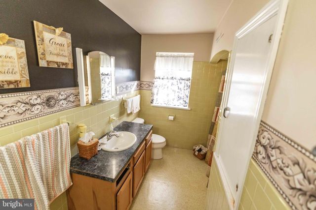 31 HERSHEY AVE, Paradise, PA 17562