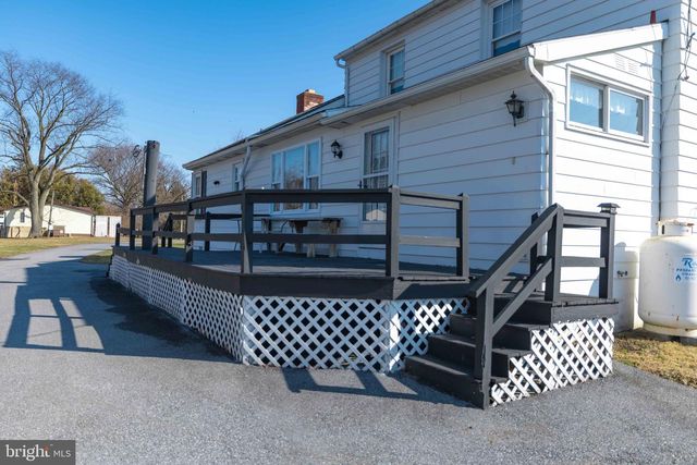 31 HERSHEY AVE, Paradise, PA 17562