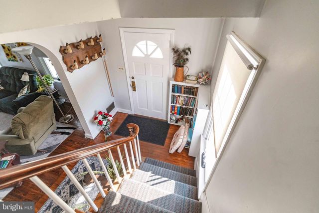 31 HERSHEY AVE, Paradise, PA 17562
