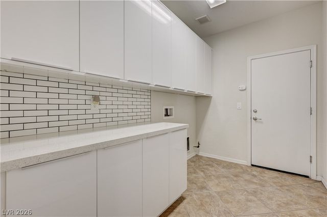 2173 De Narvik Drive, Henderson, NV 89044