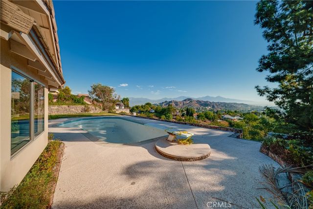 1668 Chestnut Hill, Walnut, CA 91789