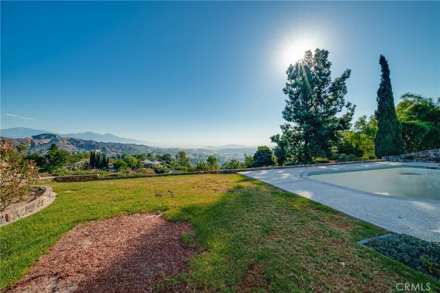 1668 Chestnut Hill, Walnut, CA 91789