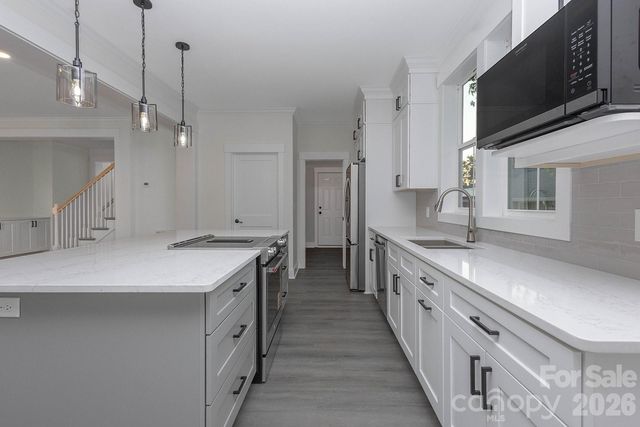 102 Starmount Drive, Kings Mountain, NC 28086