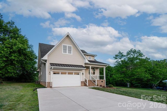 102 Starmount Drive, Kings Mountain, NC 28086