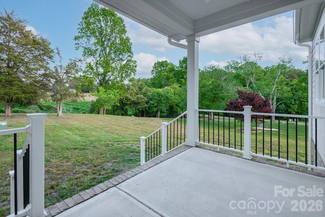 102 Starmount Drive, Kings Mountain, NC 28086