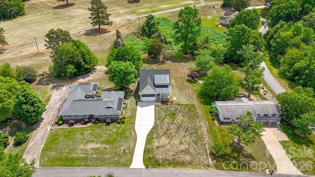 102 Starmount Drive, Kings Mountain, NC 28086