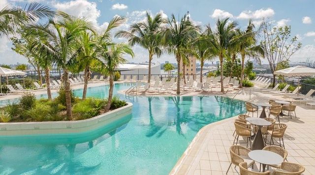 159 NE 6th St 4811, Miami, FL 33132