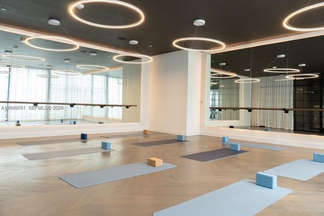 159 NE 6th St 4811, Miami, FL 33132