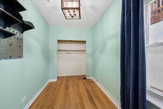 5052 S Blackstone Avenue 2, Chicago, IL 60615