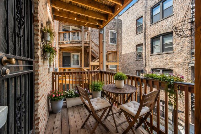 5052 S Blackstone Avenue 2, Chicago, IL 60615