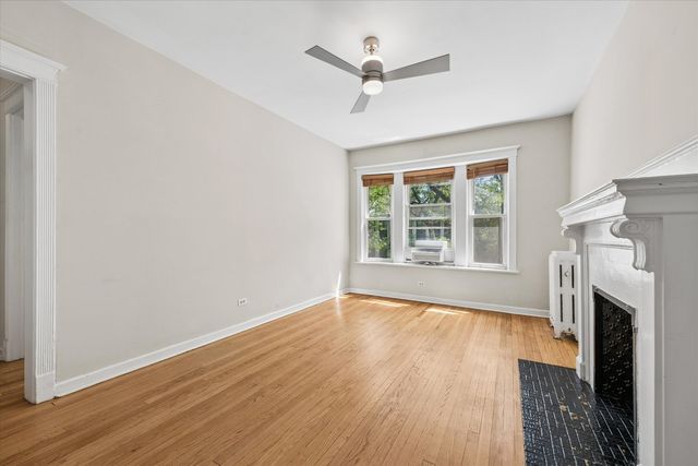 5052 S Blackstone Avenue 2, Chicago, IL 60615