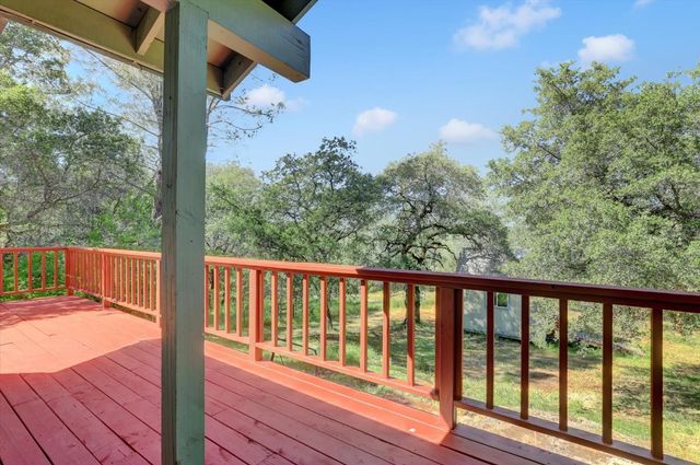 10360 Melody Rd, Smartsville, CA 95977