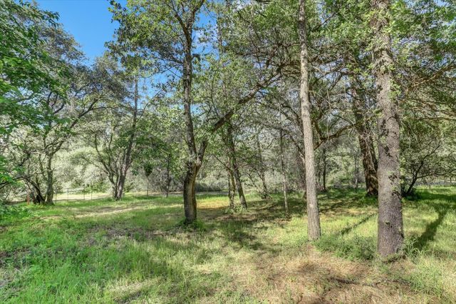 10360 Melody Rd, Smartsville, CA 95977