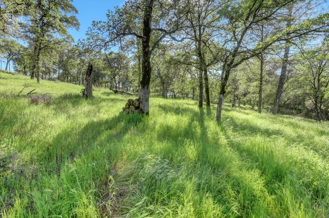 10360 Melody Rd, Smartsville, CA 95977