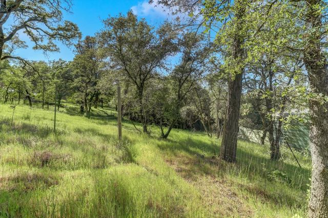 10360 Melody Rd, Smartsville, CA 95977