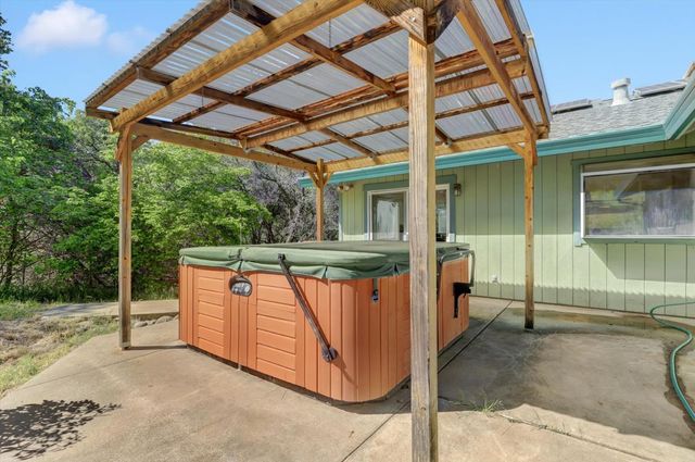 10360 Melody Rd, Smartsville, CA 95977