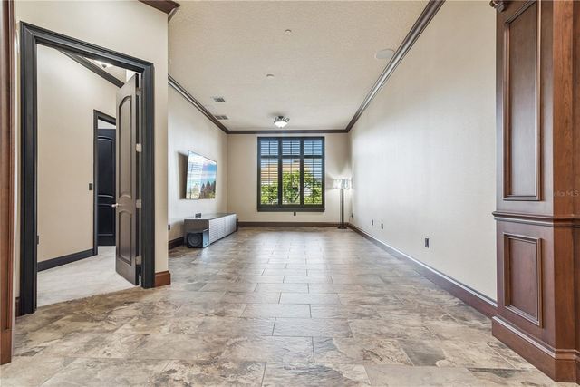 101 S NEW YORK AVENUE 302, Winter Park, FL 32789