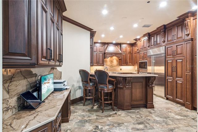 101 S NEW YORK AVENUE 302, Winter Park, FL 32789