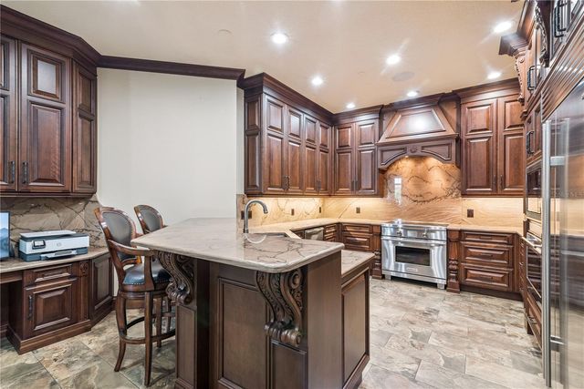 101 S NEW YORK AVENUE 302, Winter Park, FL 32789